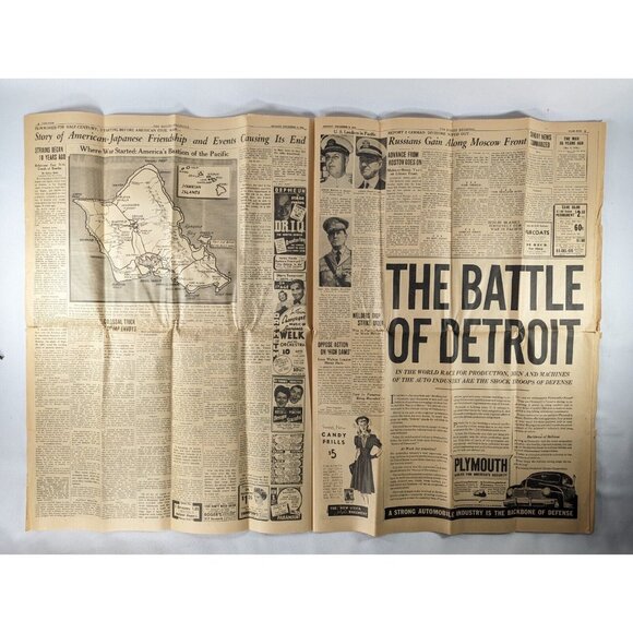ORIGINAL! WWII Dec 8, 1941 newspaper Japan attacks Pearl Harbor, US DECLARE WAR! - Picture 13 of 16